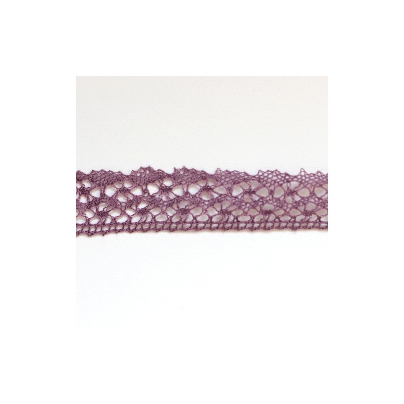 Nėrinių juostelė "Eggplant", 1m