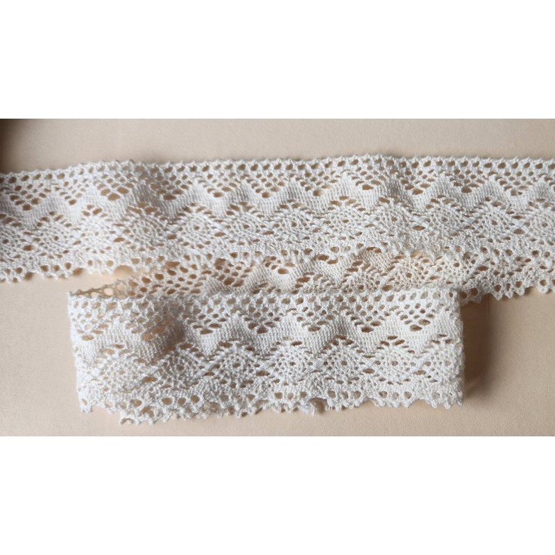 Nėrinių juostelė "Cream", 1m