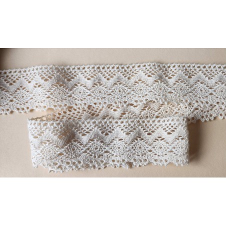 Nėrinių juostelė "Cream", 1m